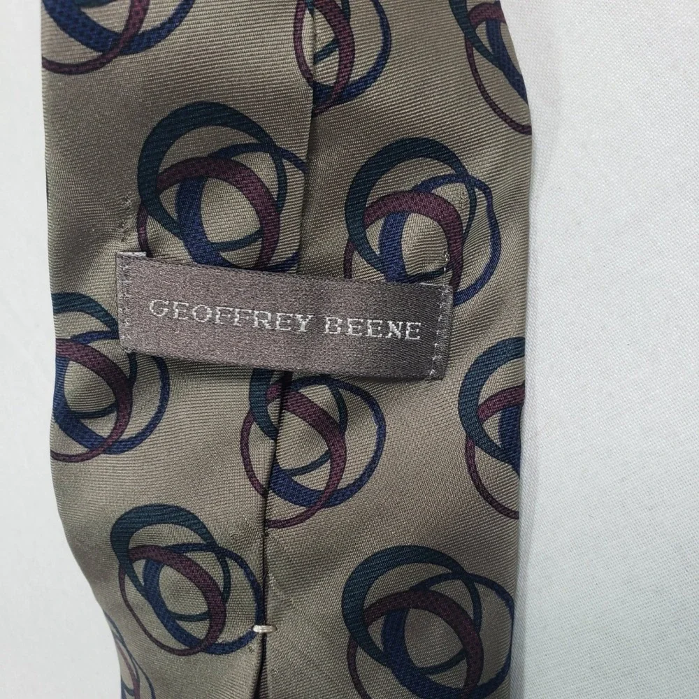 Geoffrey Beene Mens Silk‎ Tie OS Taupe Geometric Interlocking Circles